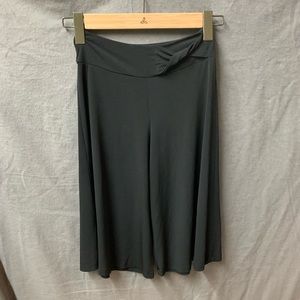 Iz Byer California Black Wide Leg Culottes